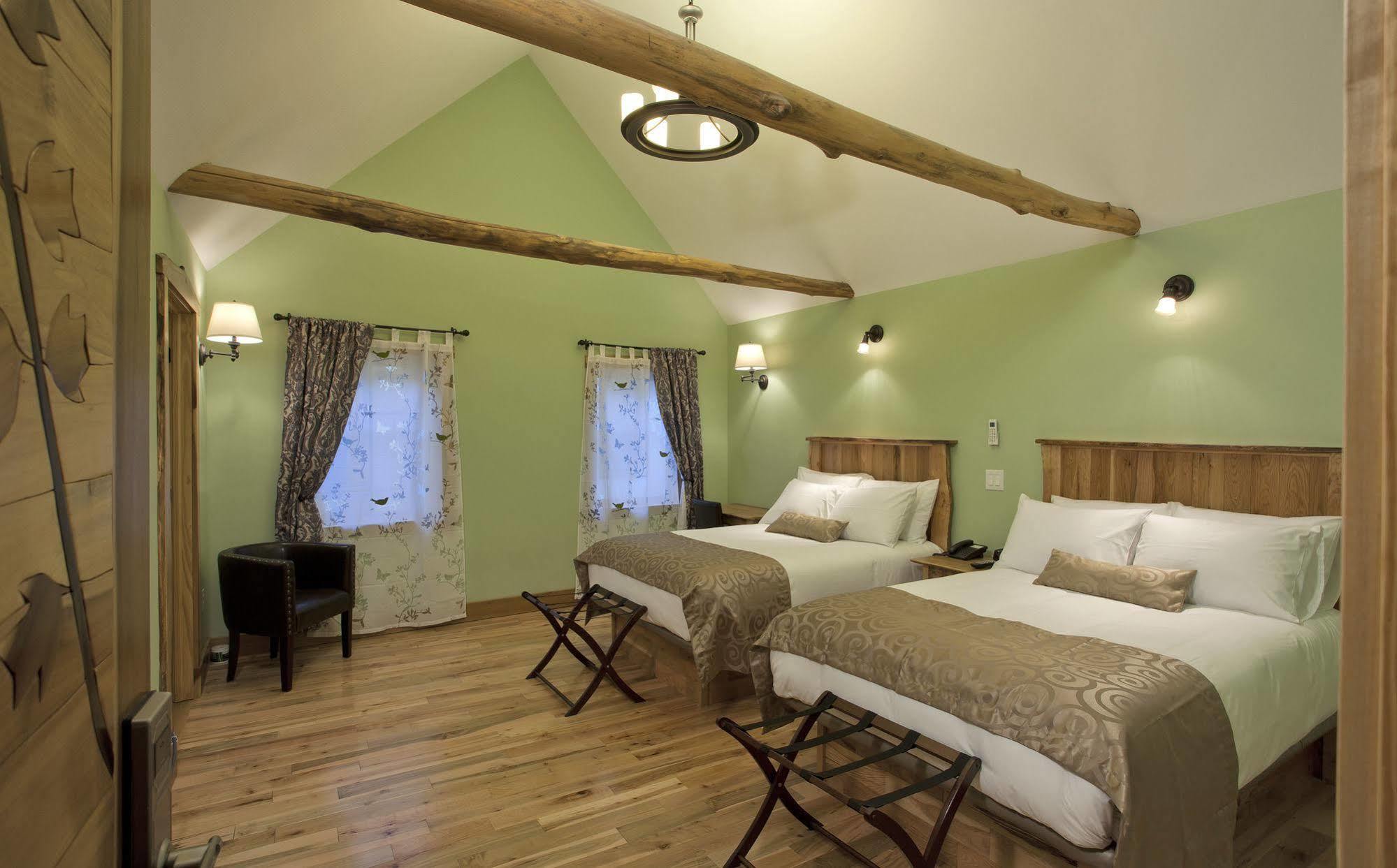 Fenton Inn Nellysford Esterno foto